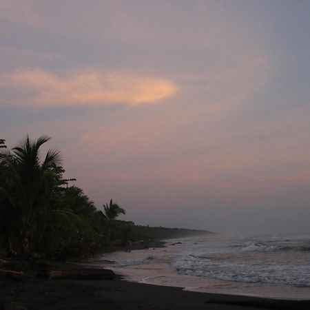 Magellan Boutique Hotel Cahuita Esterno foto